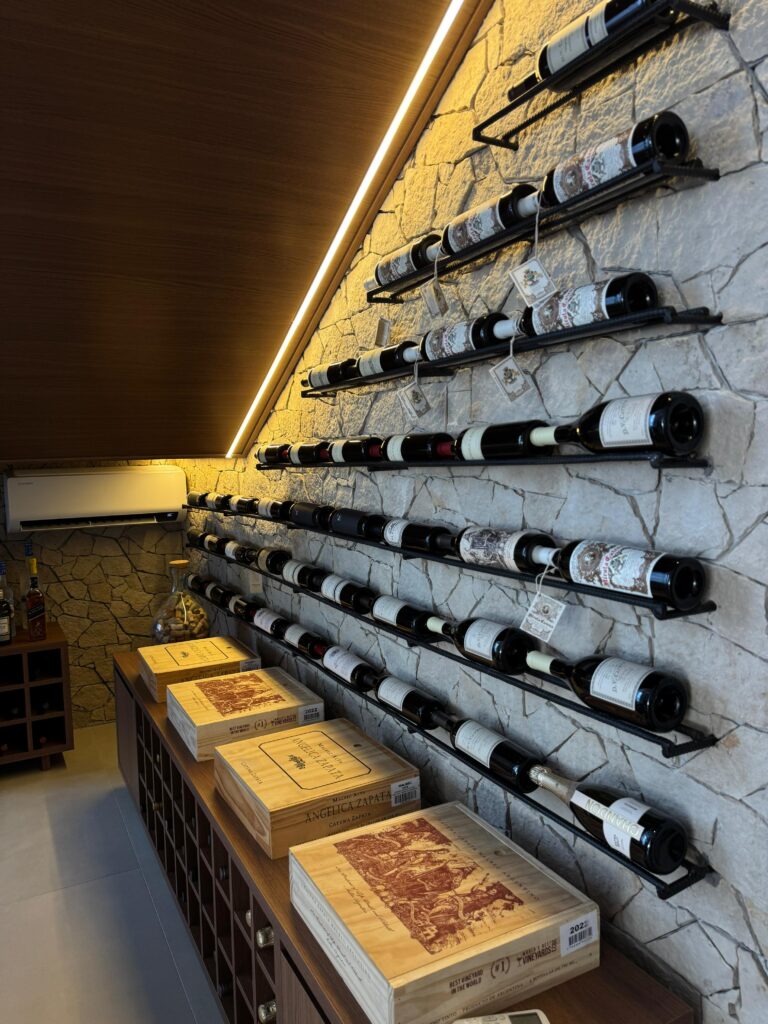 WhatsApp Image 2025-12-03 at 16.02.13 (3)